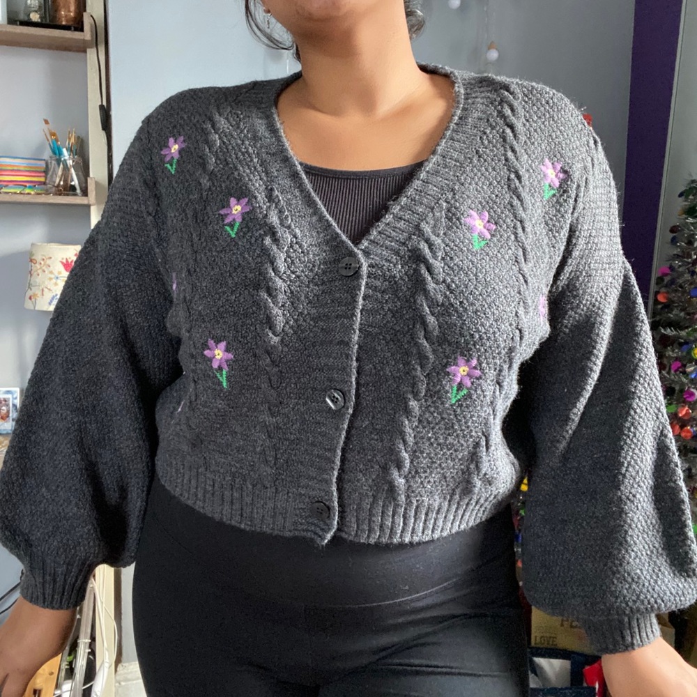 Embroidered Balloon Sleeve Cardigan